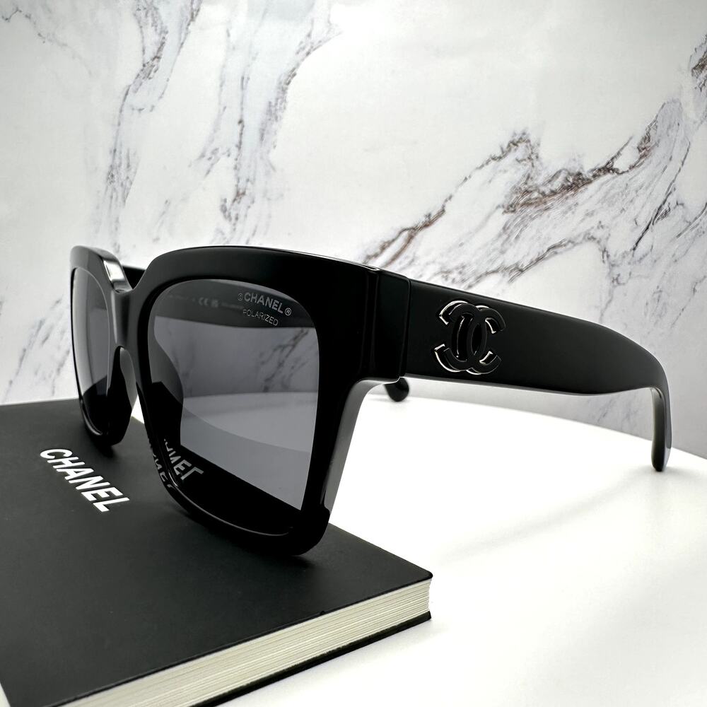New CHANEL Sunglasses Black Butterfly Gold Polarized Gray Lens - Picture 7 of 16